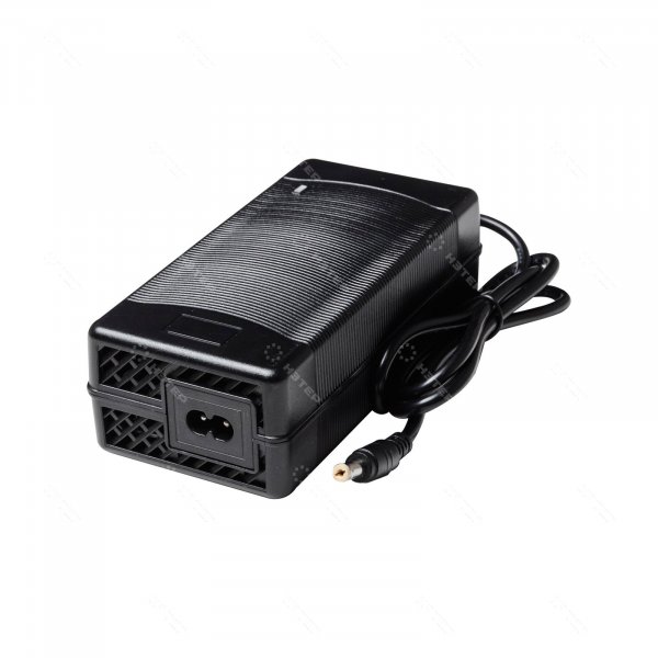 Зарядное устройство 22.2V 5A (Li-Ion) - 6S